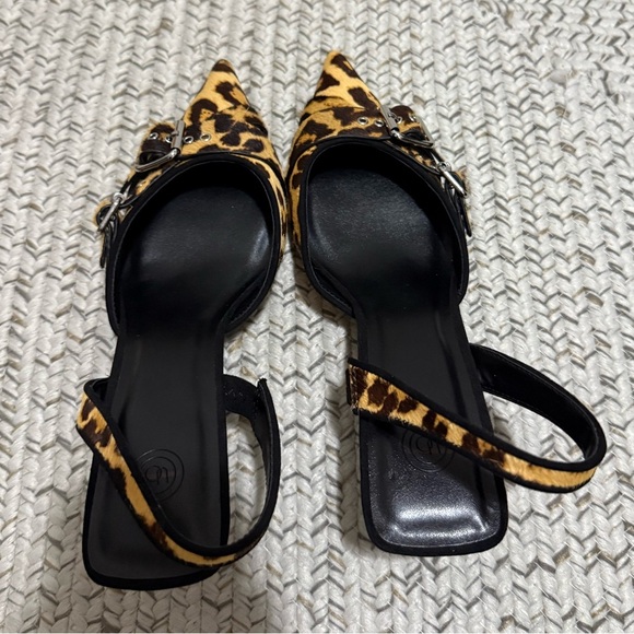 NEW Urban Outfitters Leopard Buckle Slingback Kitten Heels - Picture 10 of 12